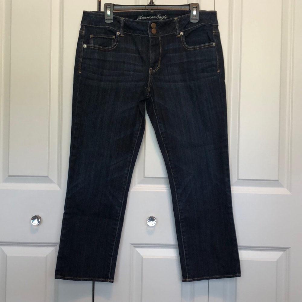 American eagle stretch women’s size 14 artist capris dark blue